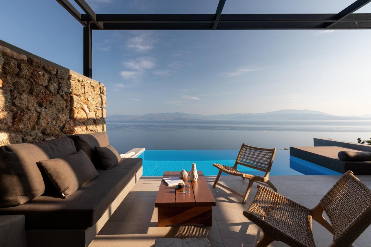 ​Le Grand Bleu Resort Derveni Exterior foto
