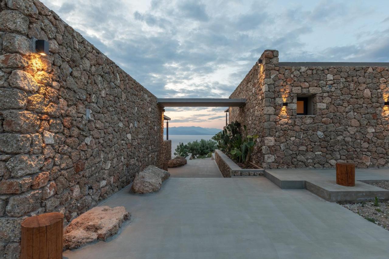 ​Le Grand Bleu Resort Derveni Exterior foto
