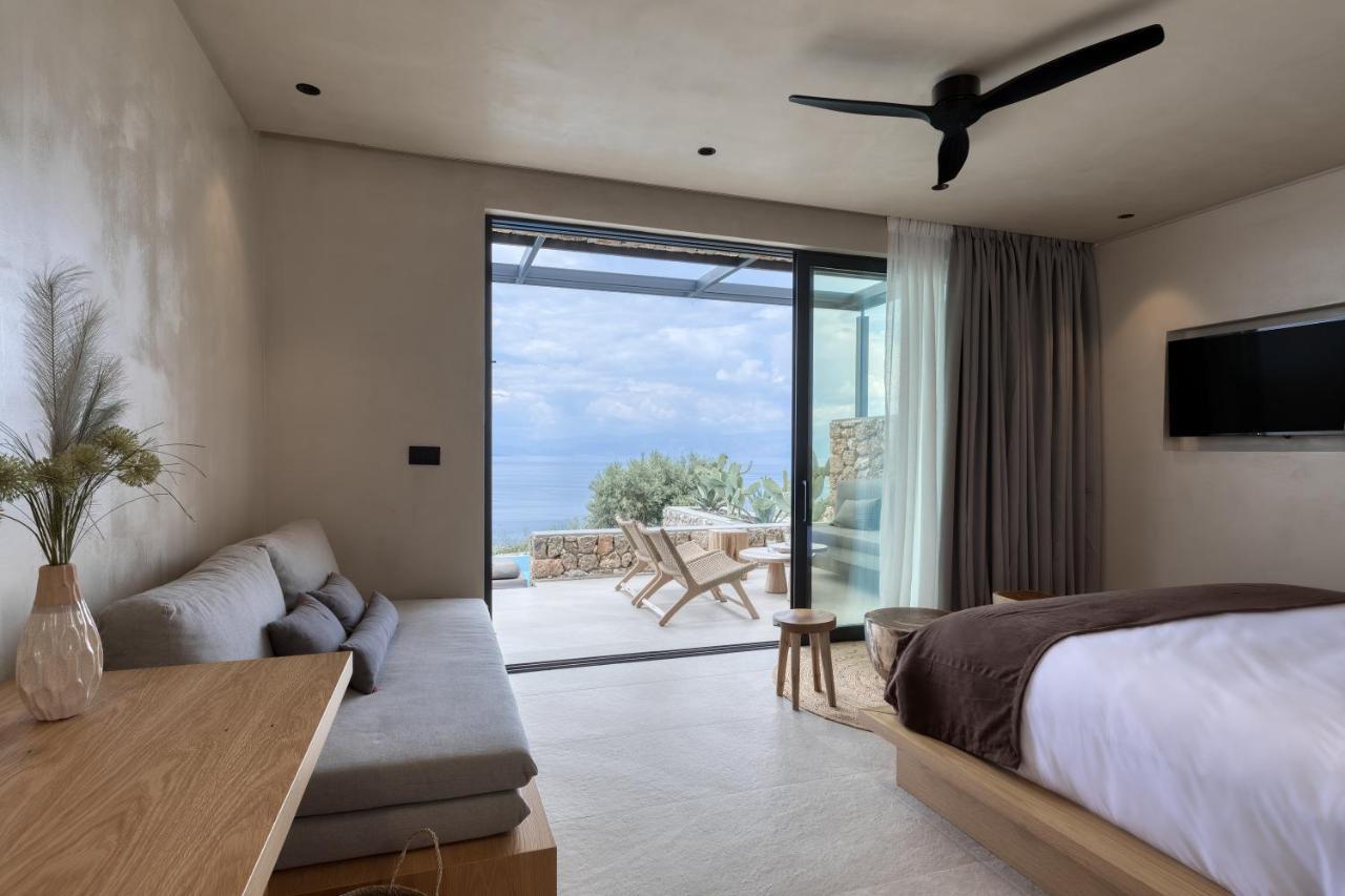 ​Le Grand Bleu Resort Derveni Exterior foto